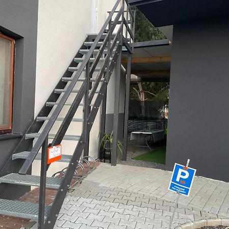 Apartman Vera Pardubice Exteriör bild